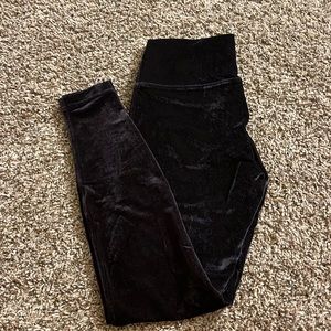 Lululemon HR velvet legging size 10